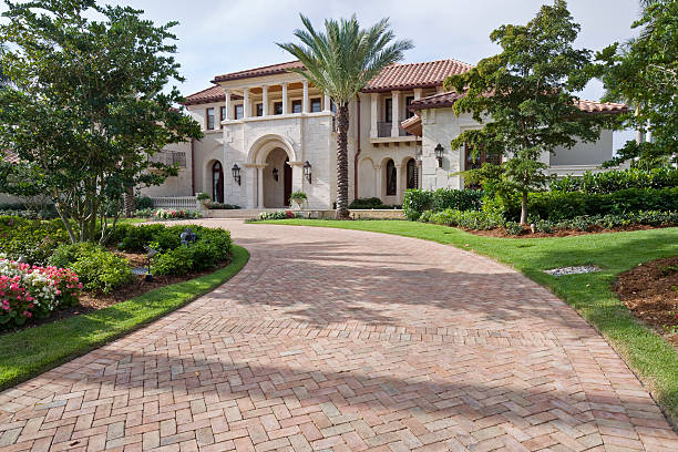 Best Driveway Pavers Near Me  in Chatmoss, VA